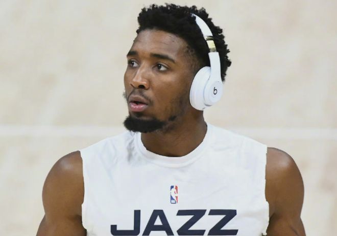 关于清晨欧篮联传出新动向,犹他爵士官宣签约,管理层表态——目标明确,细节决定成败的信息 关于清晨欧篮联传出新动向,犹他爵士官宣签约,管理层表态——目标明确,细节决定成败的信息